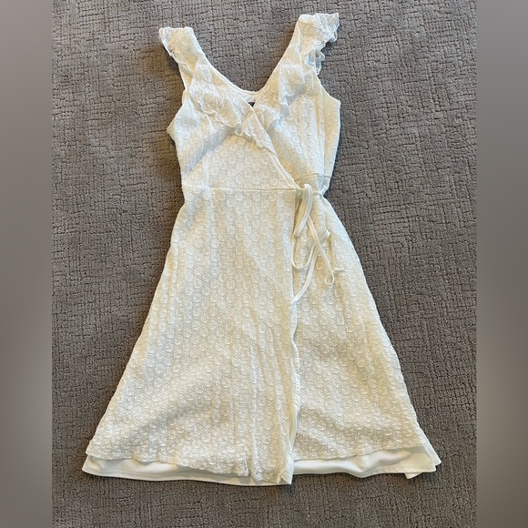 chelsea28 white dress